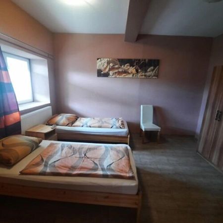 Ikszt Vendeghaz Hotel Davod Luaran gambar