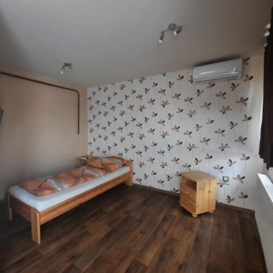 Ikszt Vendeghaz Hotel Davod Luaran gambar